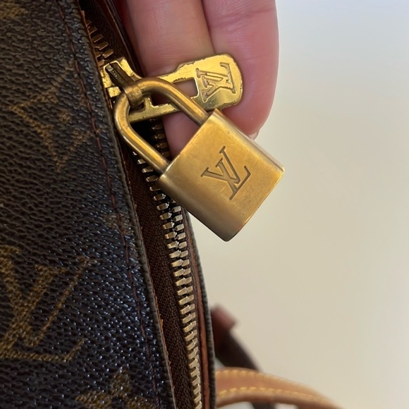 LOUIS VUITTON Monogram Ellipse Backpack main image 6